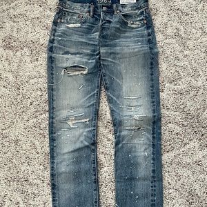 Men’s GAP destroyed jeans. Never worn. 28”x30”